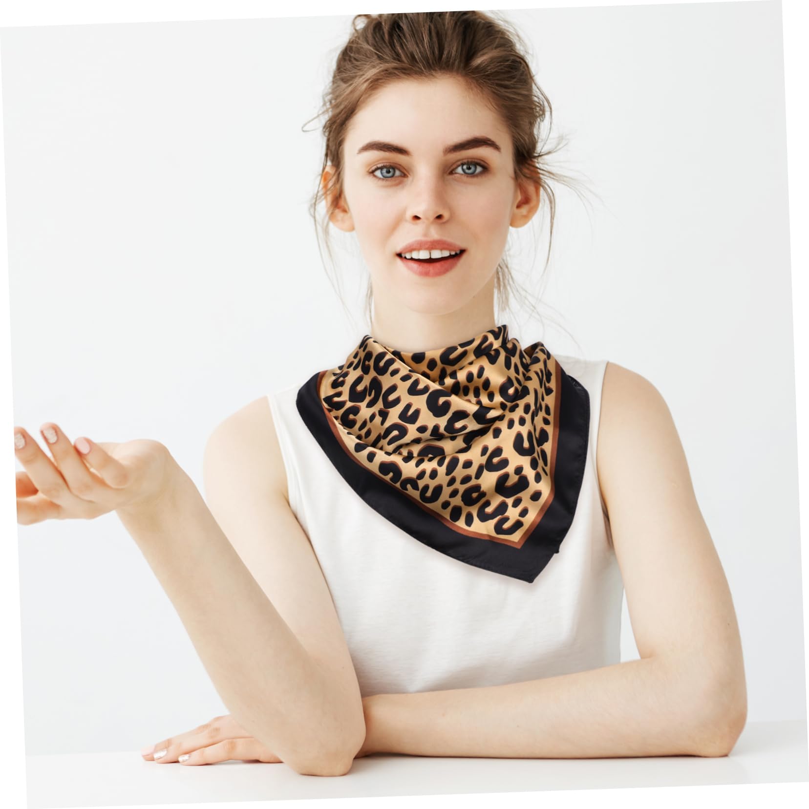 Holibanna 1pieza Bufanda De Leopardo Para Mujer Accesorio De Cabello Ligero y Multifuncional Para Uso Diario y Ocasiones Especiales
