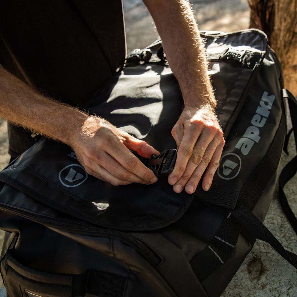 Apeks Roller Bag 90l