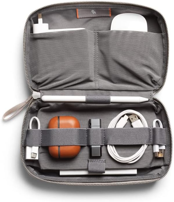 Bellroy Tech Kit (Tech Accessories Organizer Pouch, Zipper Closure Design, Stores Power Bank, Phone Charger, Cables & More, Internal) - Image 2