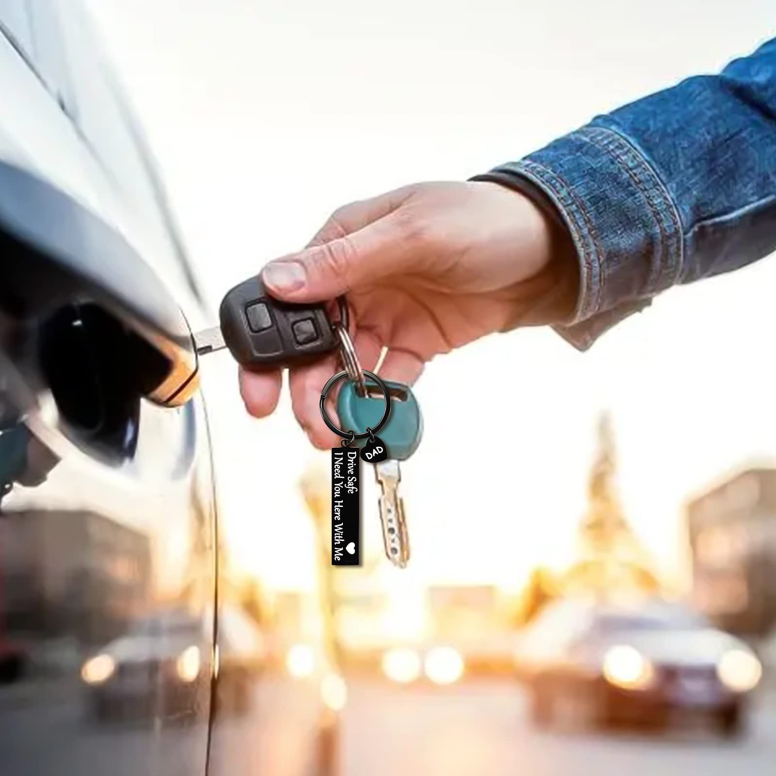 YELUWA Portachiavi Drive Safe Ti amo, ho bisogno di te qui con me Portachiavi regali per fidanzato, marito, papà, regali con scatola