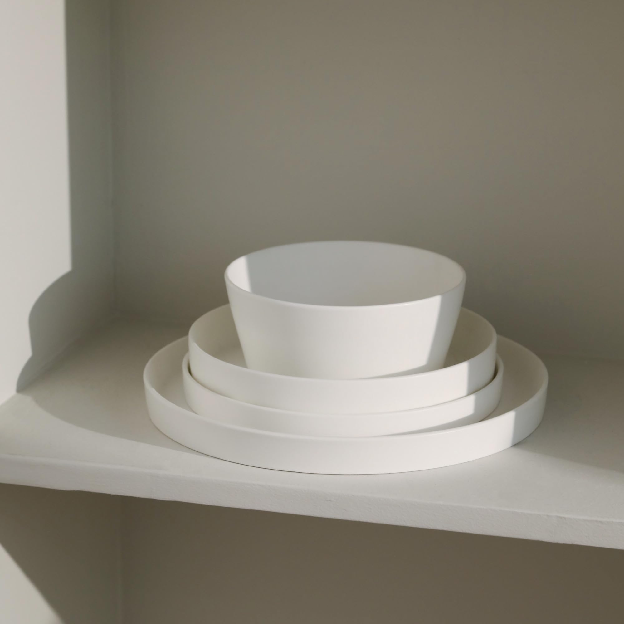 Stone Lain Fosca 16-Piece Dinnerware Set Bone China, Plates and Bowls Sets, Pasta Bowls, Dish Set for 4, Matte White