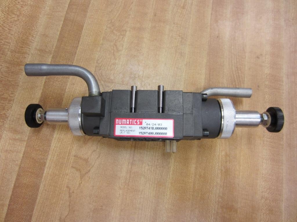 152RT41BJ000000 Regulator 152RT400J000000