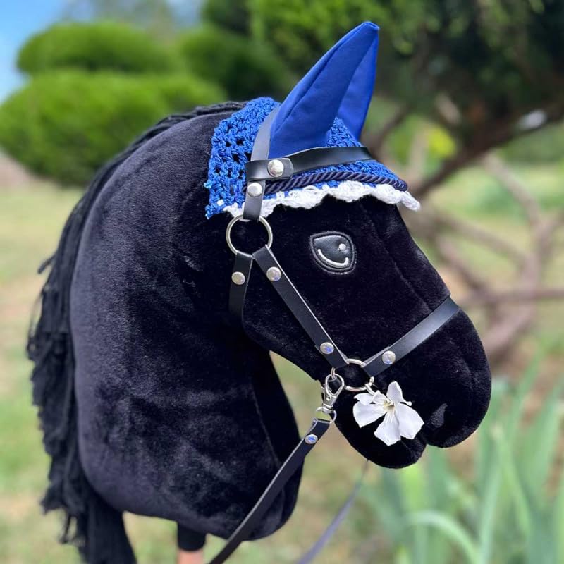 Hobby Horse schwarz A3, Vollstab Pferd mit Netz, Gebiss, Zügel, Halfter und blauer Insektenmütze, Pferdekopf Stab für Hobby Horsing Kinder und Jugendliche – Black Star