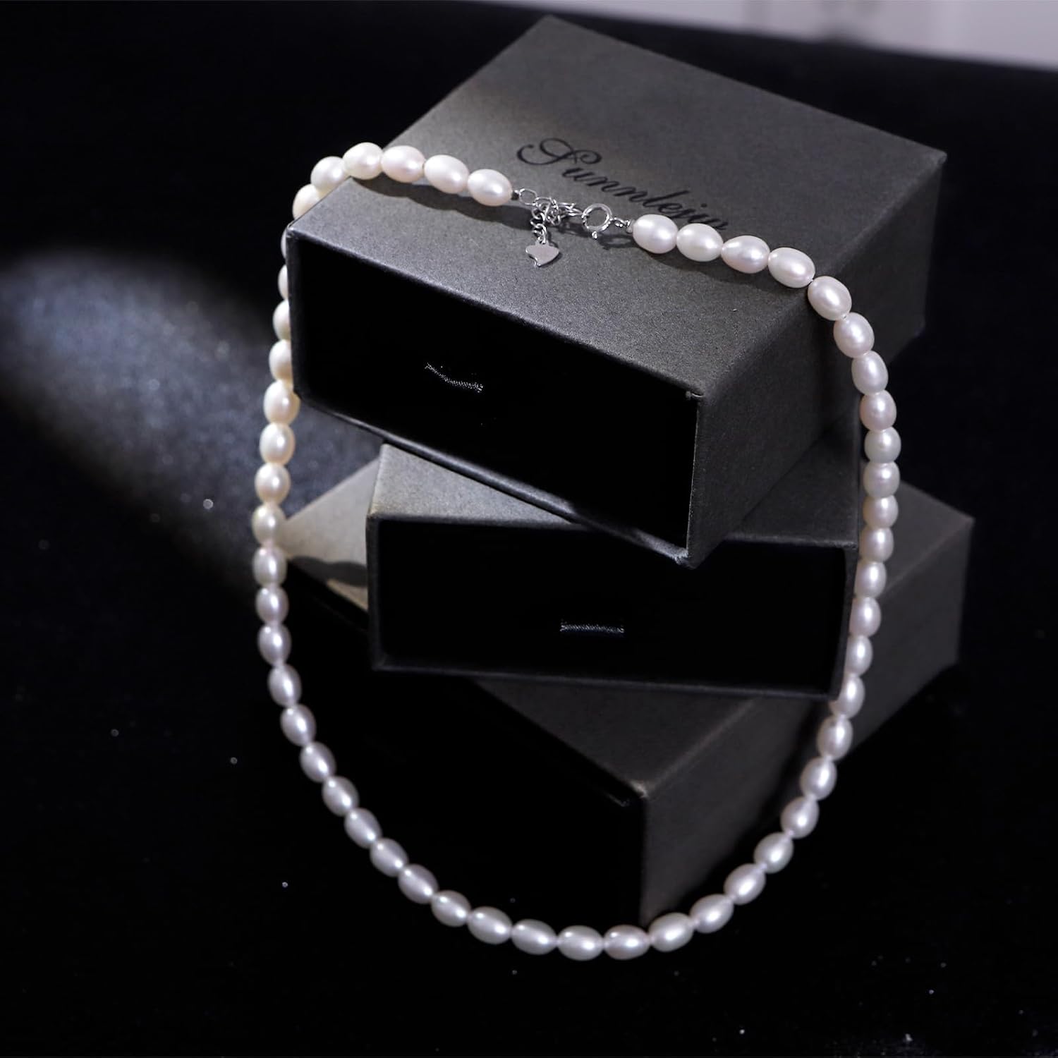 Freshwater Cultured Pearl Necklace, Handpicked AAA+ Exquisite Round Pearl Necklace for Women,6mm, 17 Inch
