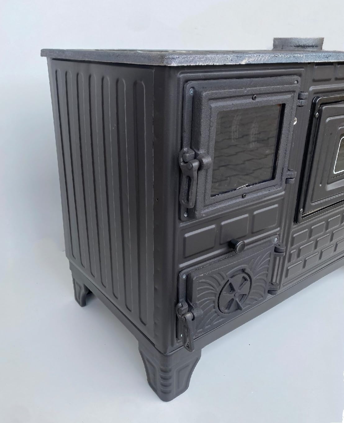 Outdoor-Küchenofen Terrassenofen 9 kW Kuzine Soba/Gartenküche Holzofen Ofen mit Holzkohle (Brennkammertür: Glas)