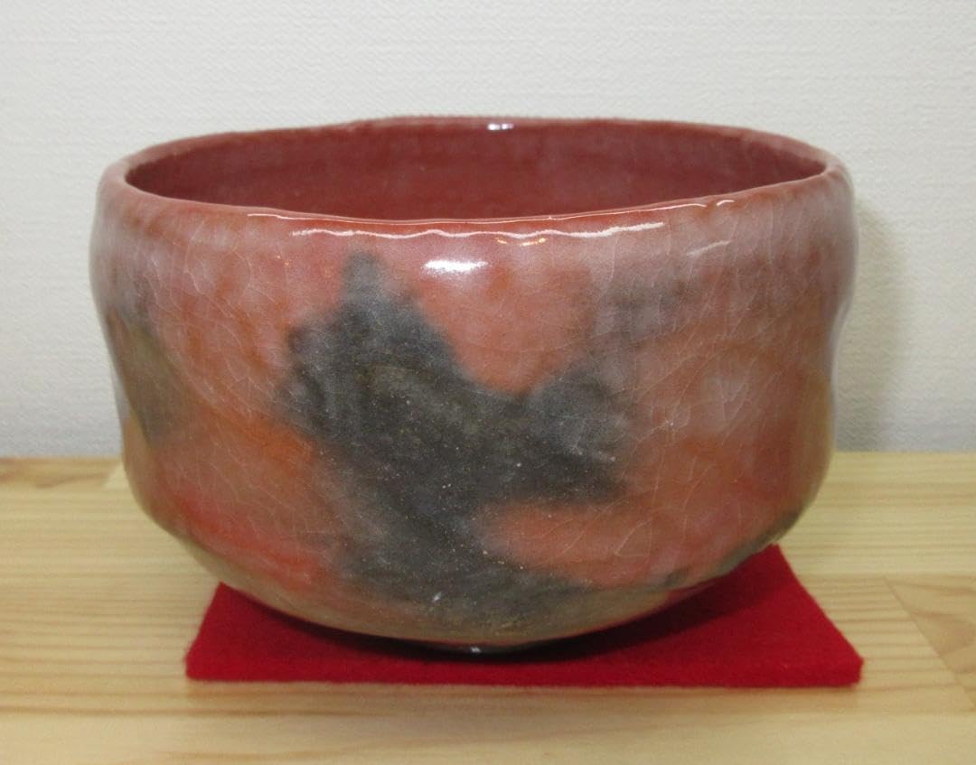 逢絢亭・茶道具 茶碗 楽焼 赤楽 上物 松楽窯 紙箱入り 赤 逢絢亭・茶道具 茶碗 楽焼 赤楽 上物 松楽窯 紙箱入り 赤