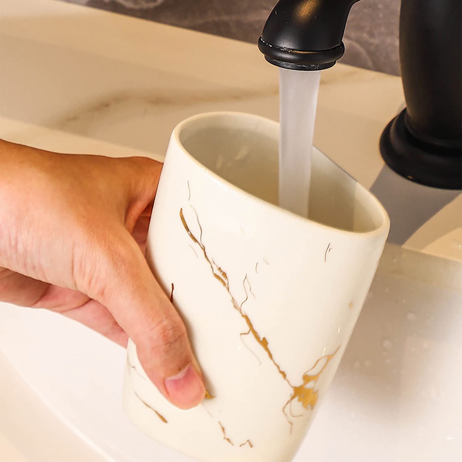 Juegos de Accesorios de baño, Acesorios Cuartos de Baño 5 Piezas para Dispensador Jabon Baño, Jabonera Baño, Porta Cepillo de Dientes Dosificador Jabon Baño Gel de Ducha Cerámica Blanco