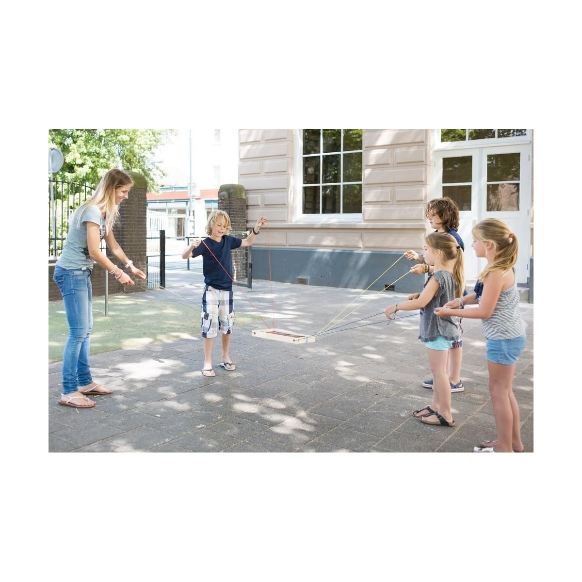 Bs Toys Jeu De Coordination Fou - Un Jeu pour Les Groupes - Amusant en Intérieur Et en Extérieur - en Bois Durable - pour 6 Ans Et Plus - 4-8 Joueurs