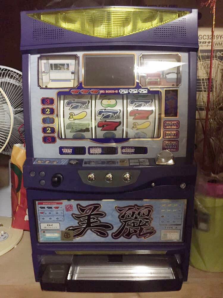 パチスロ実機　美麗 Amazon.co.jp: ◇◇ 4号機 バルテック 美麗 AV女優とタイアップ