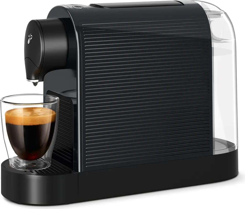 Tchibo CAFISSIMO Pure Plus ekspres do kawy w kolorze czarnym, 1250 W, 800 ml, z 60 kapsułkami z kolekcji Premium, Espresso Barista, Caffè Crema, Kolumbia i Brasil, Espresso Caramel, Double Choc