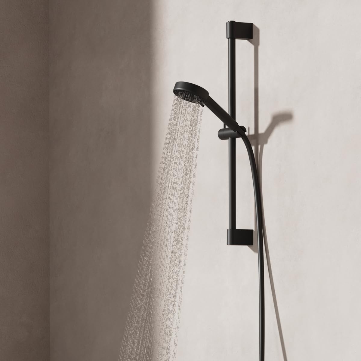 Ideal Standard Idealrain Juego de ducha de 644 mm, ducha BD580XG – Negro | Ducha de mano de 2 funciones, boquillas EasyClean , soporte de ducha ajustable, soporte de pared regulable en altura, BE413XG