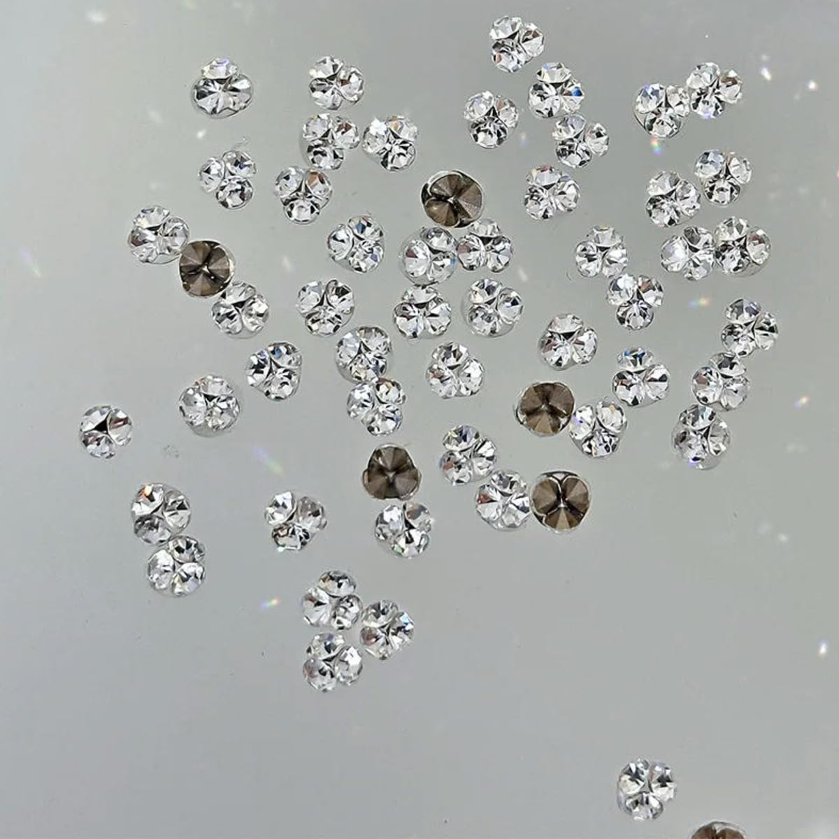 CIVIOOH 20Pcs 3D Clear Nail Art Rhinestones 2-6mm Sparkle Mini Diamonds Nail Art Decorations DIY Crafts Manicure Accessory
