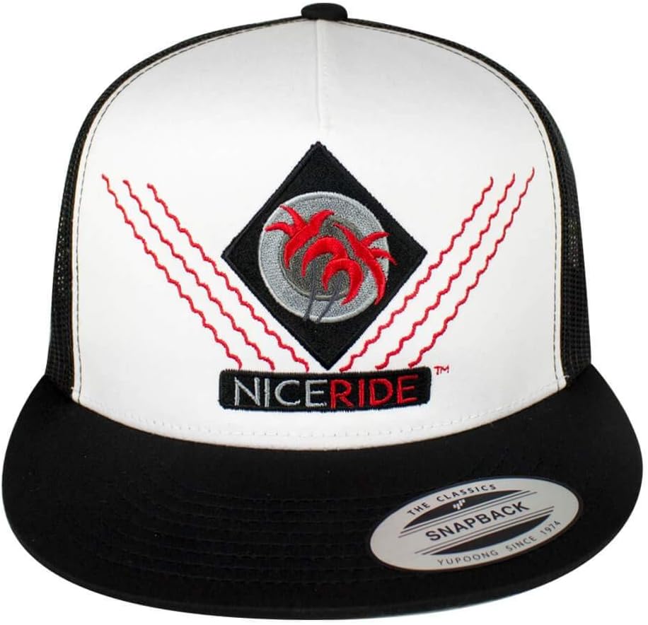 Diamond Head Trucker Classic Snapback Trucker Baseball Hat