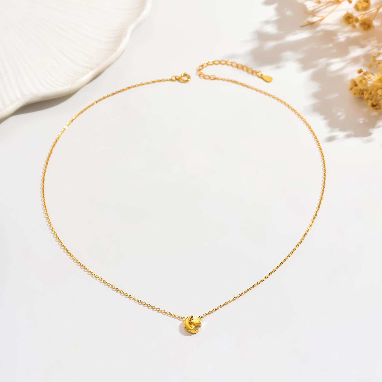 925 Sterling Silver Crescent Necklace for Women, Dainty Moon Star Choker Chain Necklace to Daughter Mother, 14k Gold Plated Moon and Star Charm Pendant Necklaces Jewelry Gift for Birthday Mother's Day