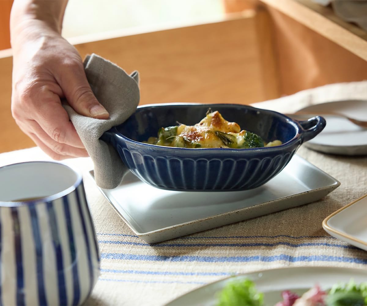 TAMAKI T-974704 Oval Gratin Plate, Navy Gratin Dish, Width 7.7 x Depth 4.1 x Height 2.0 inches (19.5 x 10.5 x 5 cm), 400 ml, 310 g, Oven Safe, Microwave Safe, Household Dishwasher Safe