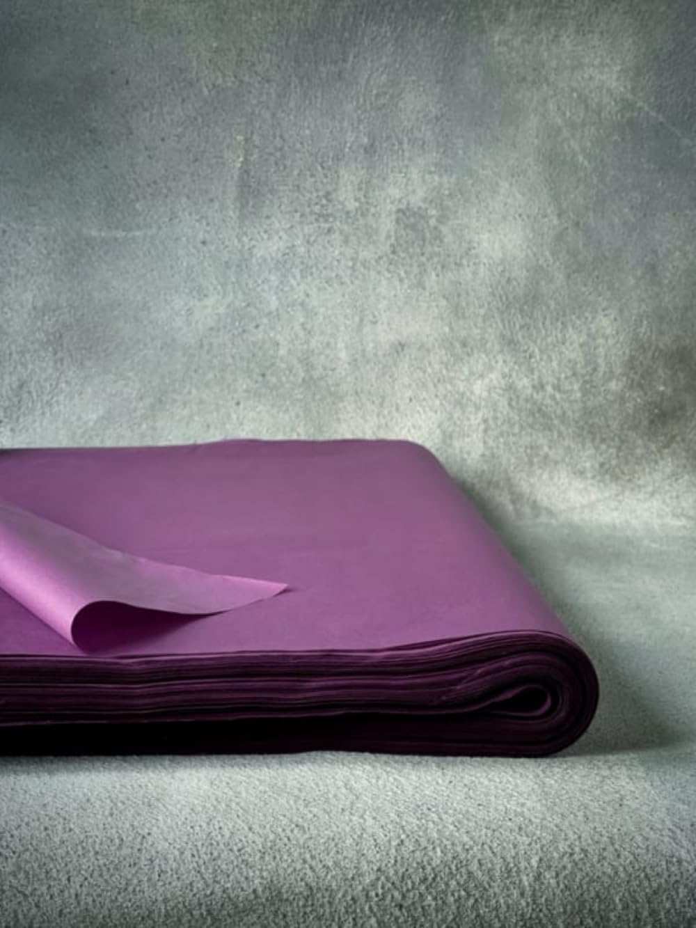 RFE 100 Sheets of Large Tissue Paper 20 x 30 inches (500x750mm) Quality Acid Free Tissue Paper for Clothes, Gift Wrapping and Art Craft Decorations (Purple)