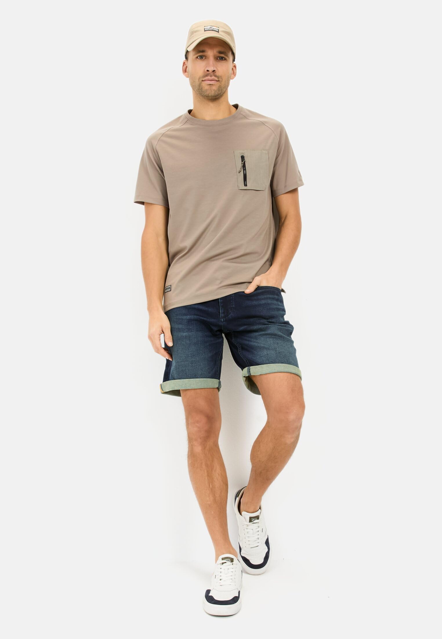 camel active Herren fleXXXactive® Jeansshorts im Regular Fit