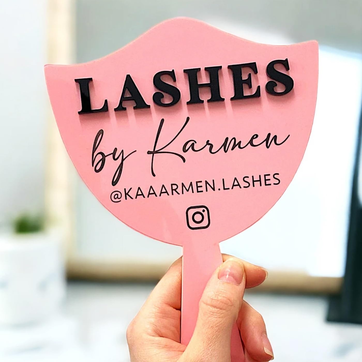 Meieg Pink Personalized Lash Mirror, Custom Eyelash Photo Prop Esthetician Gift, Personalised Handheld Mirror For Social Media Prop, Custom Esthetician Gifts For Beauty Studio Gift Aesthetic Beauty Sign(Pink)