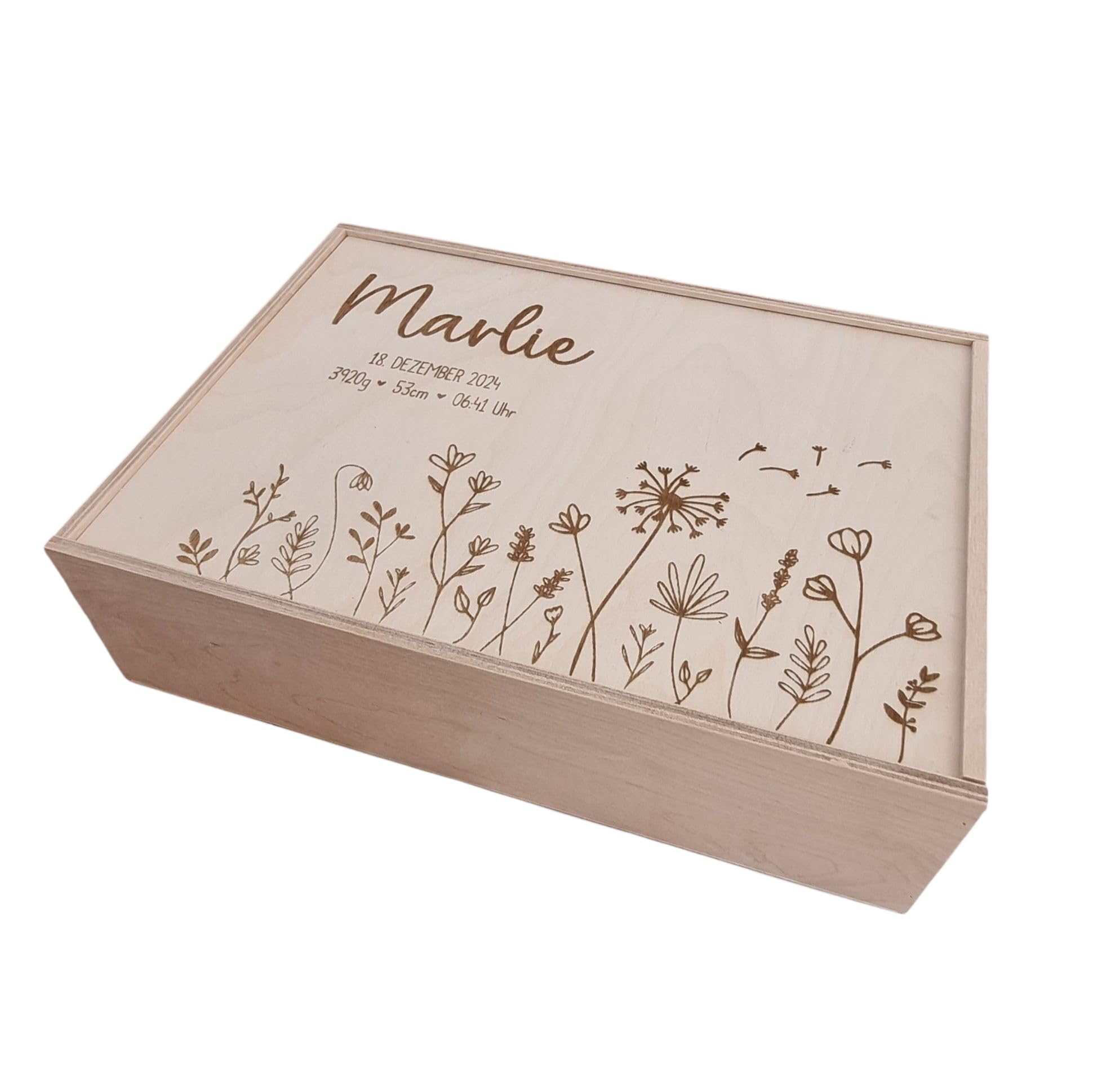 Personalisierte Erinnerungskiste aus Holz mit Wildblumen – Baby Erinnerungsbox mit Namen & Geburtsdatum – Geschenk zur Geburt oder Taufe – Schiebedeckel – Größe S/M (M: 36 x 26 x 9 cm)