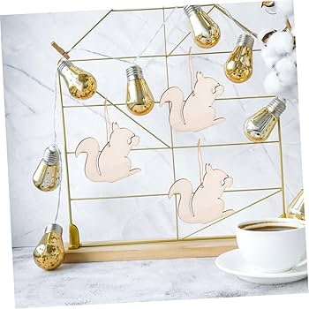 Amazon | リスの形をした木製切り抜き10個セット。装飾用。未