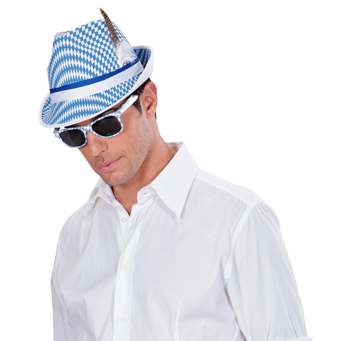 Foto Van Een Verbluffend Mooie Dame Draagt Comfortabele , Stijlvolle Kleren Die Hoay Win Lotterpot De Schijnwerpers Zetten Image270860901
