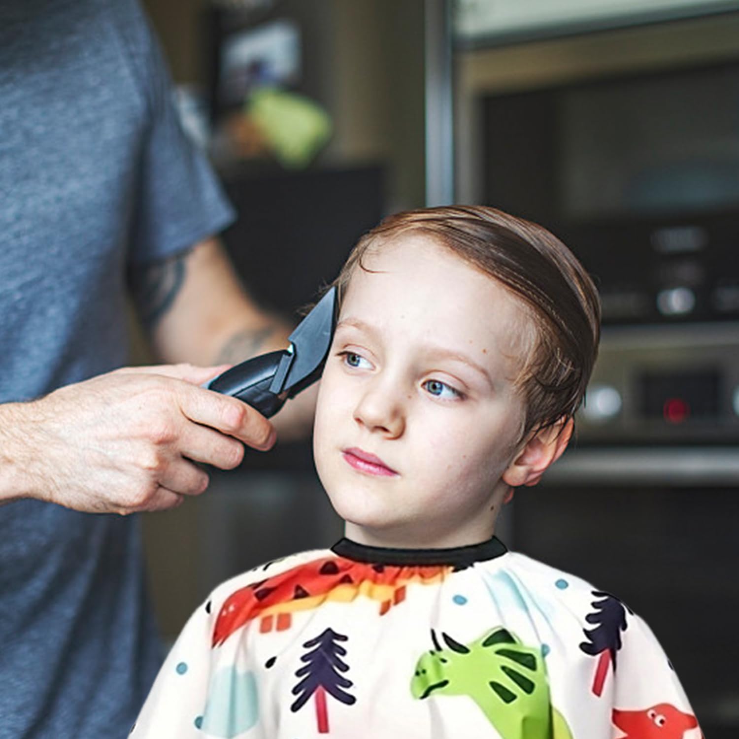3 Pezzi Di Taglio Di Capelli Per Bambini, 1 Pezzo Di Pettine Liscia, 1 Pennello, Cappuccio Impermeabile, Acconciature A Motivi Cartoni Animati, Cappuccio Per Capelli In Uno Stile Divertente.