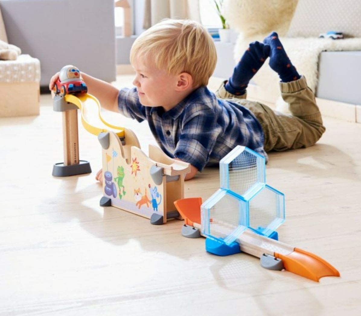 HABA 304802 – Kullerbü – Pista de Juego con Prueba de choques, de Madera con rampa, Salto y rampa de Impulso, Juguete de motricidad a Partir de 2 años