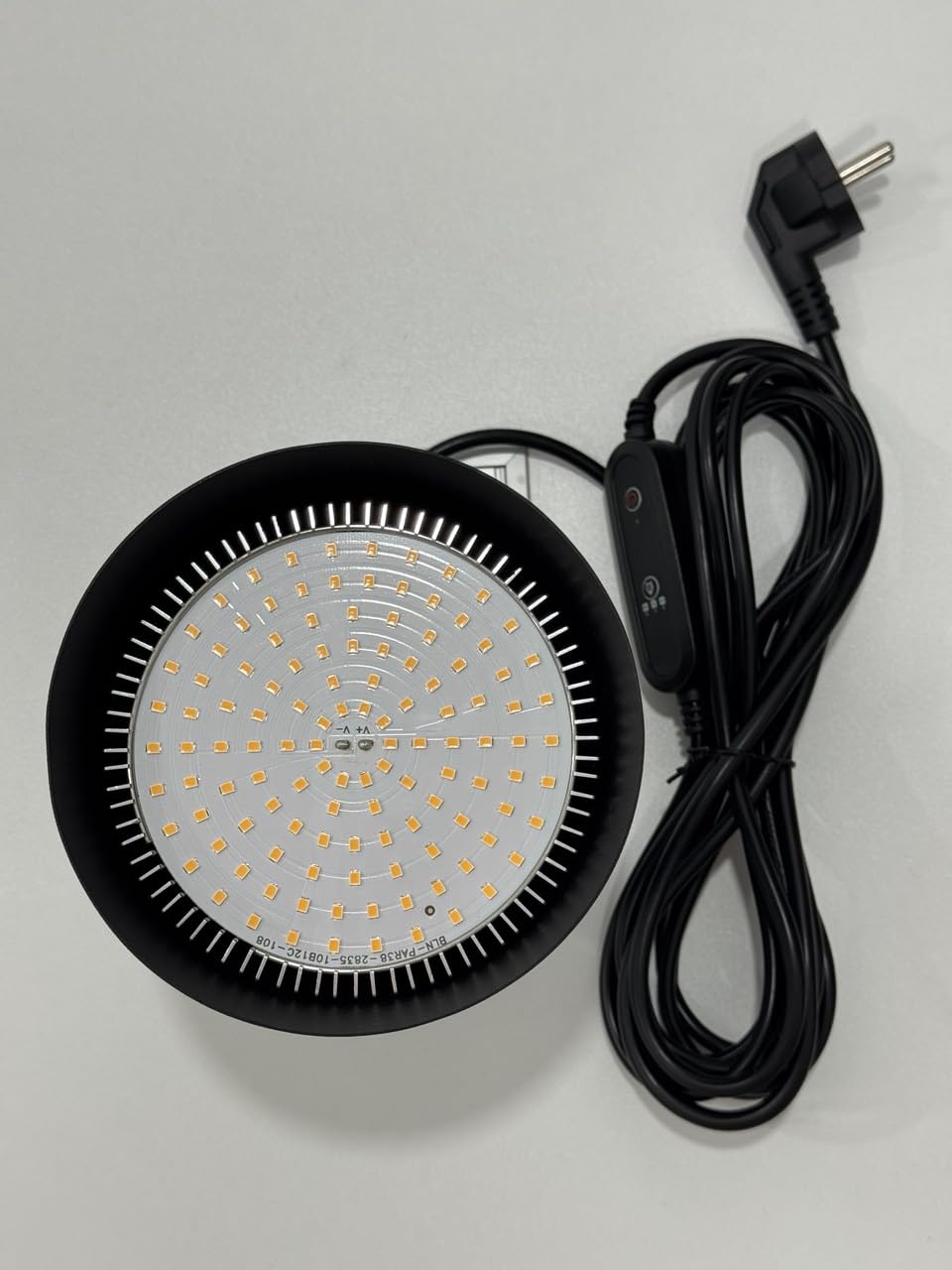 Bstrip LED Pflanzenlampe Hängend mit Timing und Hängendem System, 25W Vollspektrum 3000K Grow Lampe, 4H/9H/14H Timer, 5m Kabel & Deckenclips für Zimmerpflanzen und Blühen