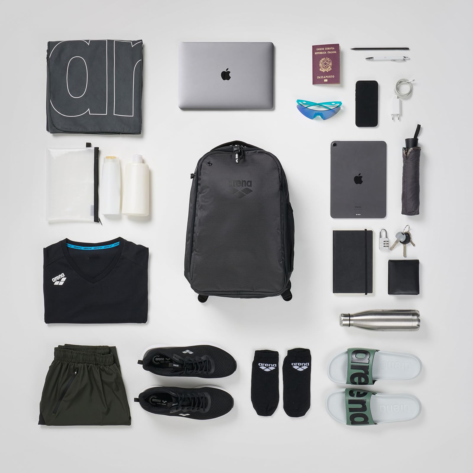 Arena All Set Urban Rucksack, Arbeit, Freizeit, Fitnessstudio, Multisport, Tagesrucksack, mittlere Größe, Trainingsausrüstung, Tasche für Teenager, Herren, Damen, 30 Liter, Schwarz