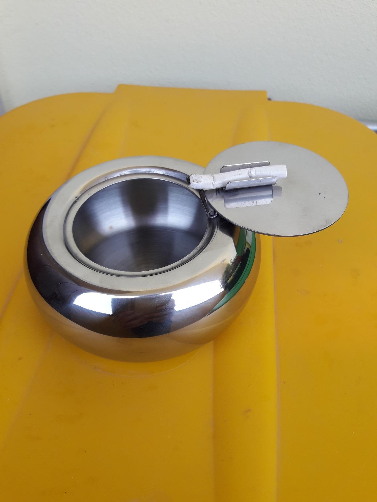 Posacenere In Acciaio Inox Con Coperchio - Design Moderno 12x12 Cm Per Tavolo - Foto 6