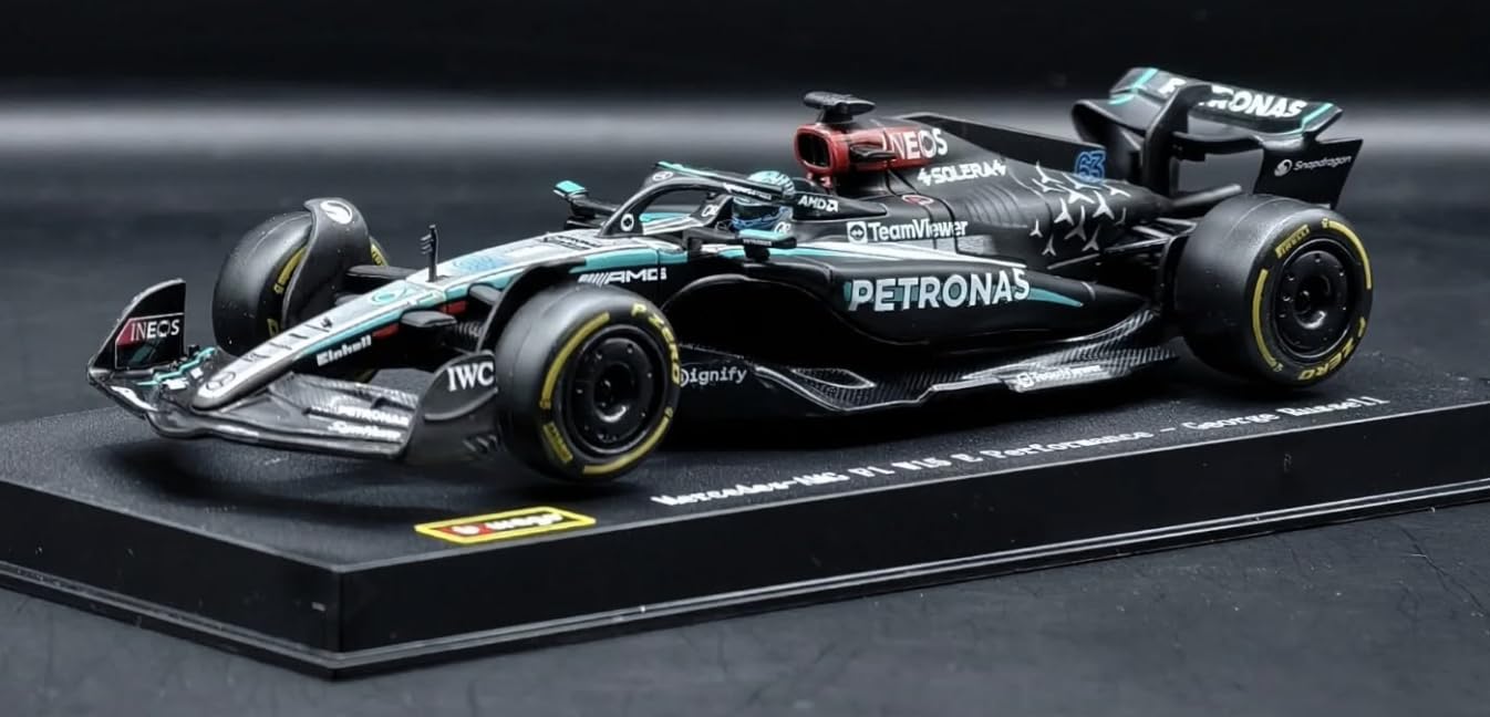 Bburago Metal - 1/43 Scale Model Compatible with Mercedes-AMG