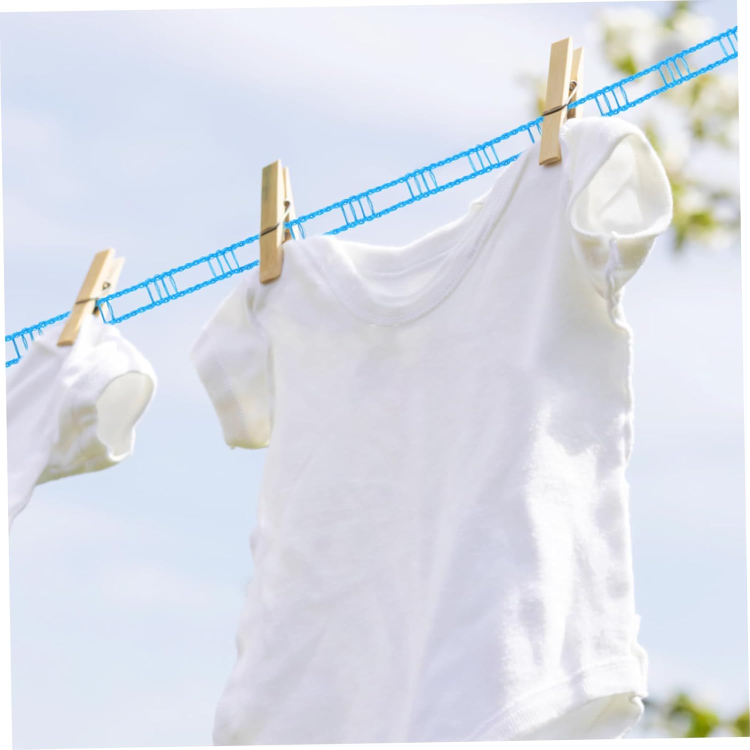 15rolls Portable Heavy Duty Laundry Line Outdoor Clothesline Green Hooks for Camping and Travel Nylon Windproof Design Easy to Use