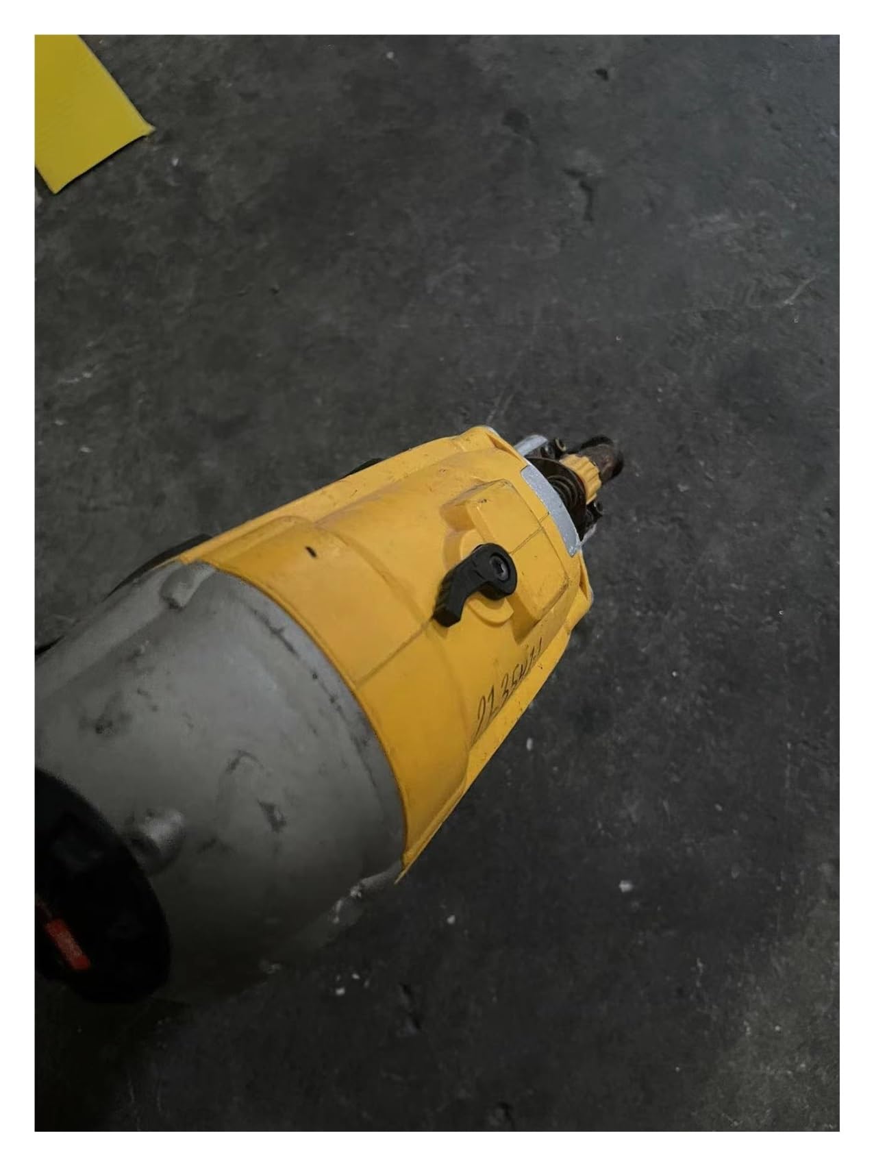 Clavadora De Inalámbrica Tipo 3 DCN692N 18V XR Sin Escobillas (solo Cuerpo) Seguridad y comodidad