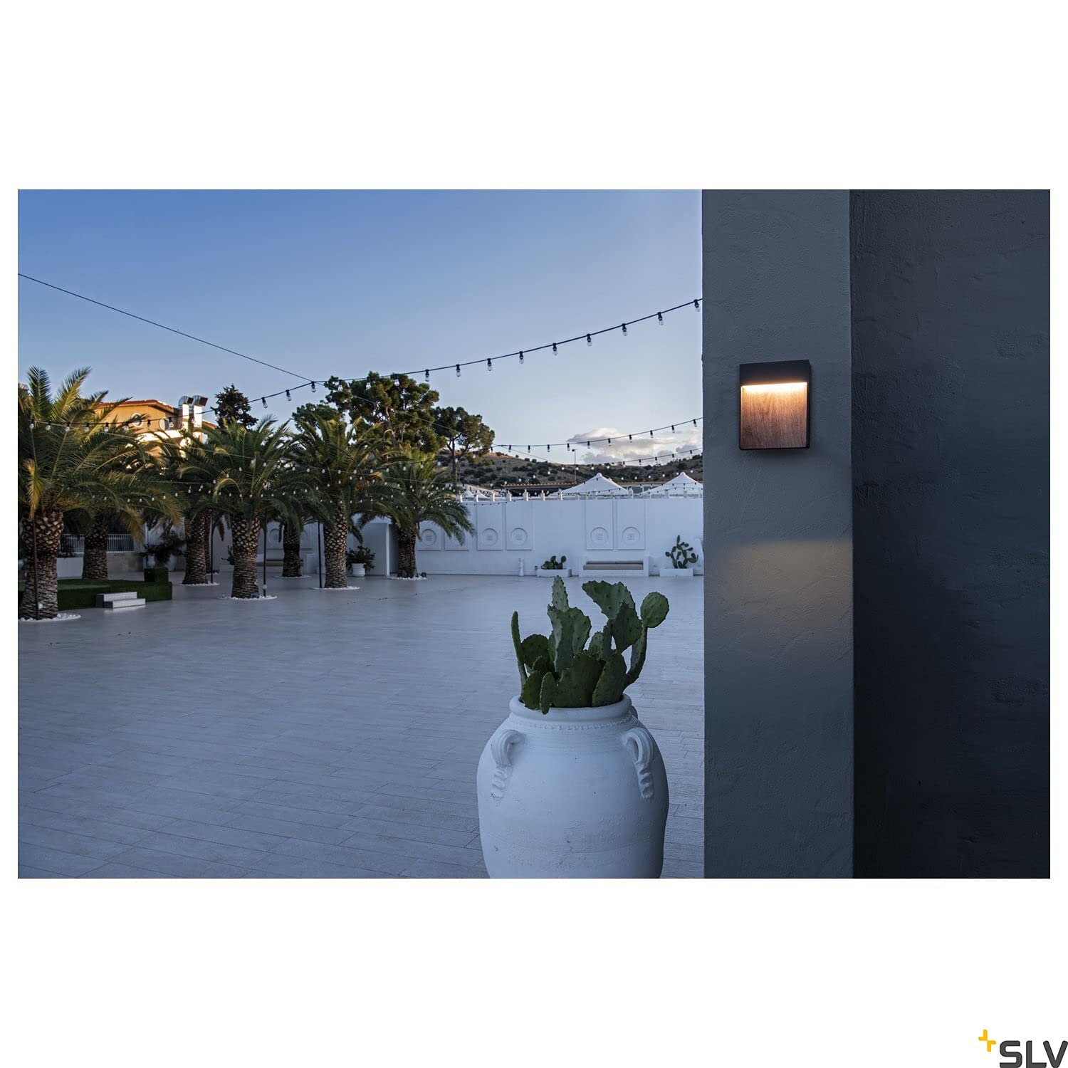 SLV LED Wandleuchte FLATT für die Außenbeleuchtung von Hauseingang, Wänden, Wegen, Terrassen, Fassaden, Treppen | LED Wandlampe, Aussenleuchte, Gartenlampe // CCT Switch (3000K/4000K), 500 Lumen, 14W