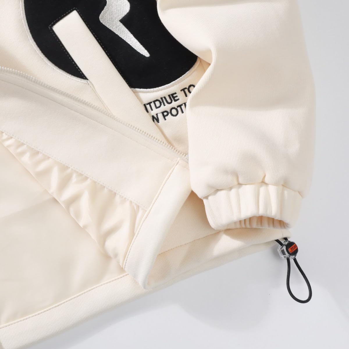 Men's Minimalist Zipper Jacket Pattern Design with Black Logo Casual Jacket Warm and Lightweight Designs