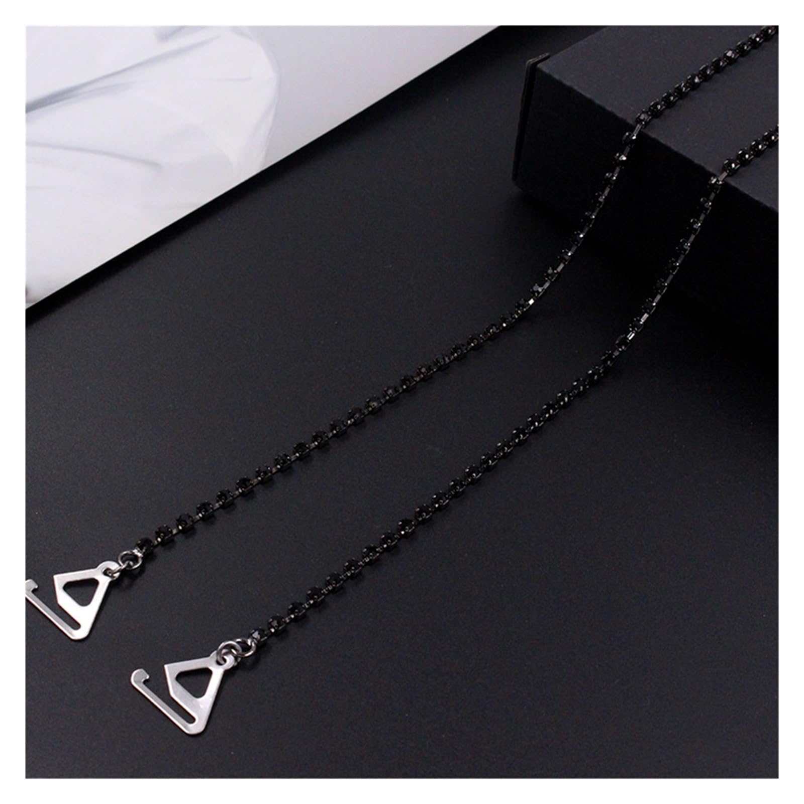 YGMNQAL Shoulder Straps Crystal Underwear Metal Bra Non-Slip Sexy Invisible Cool Women Strap For Decor(C-black,1.8cm hook)