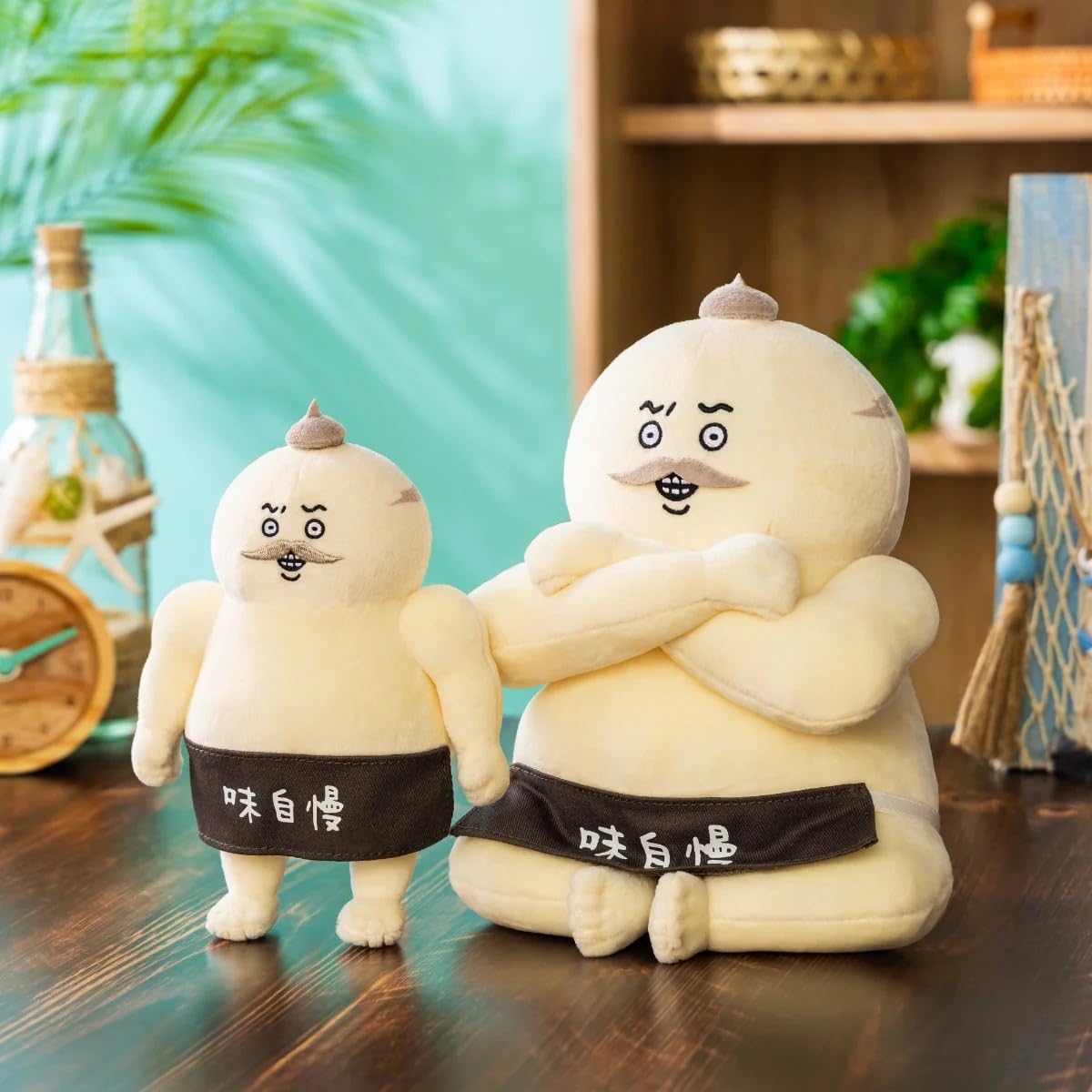 Amazon.co.jp: 映画ちいかわ どっしりおすわり島二郎ぬいぐるみ : おもちゃ