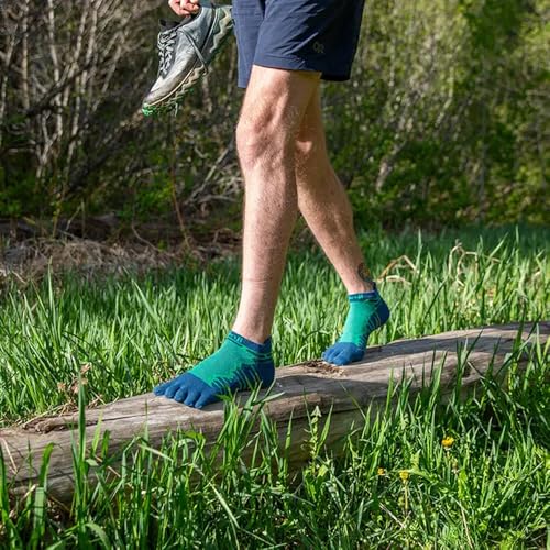 Image of Injinji Men's Run Midweight No Show Toesocks