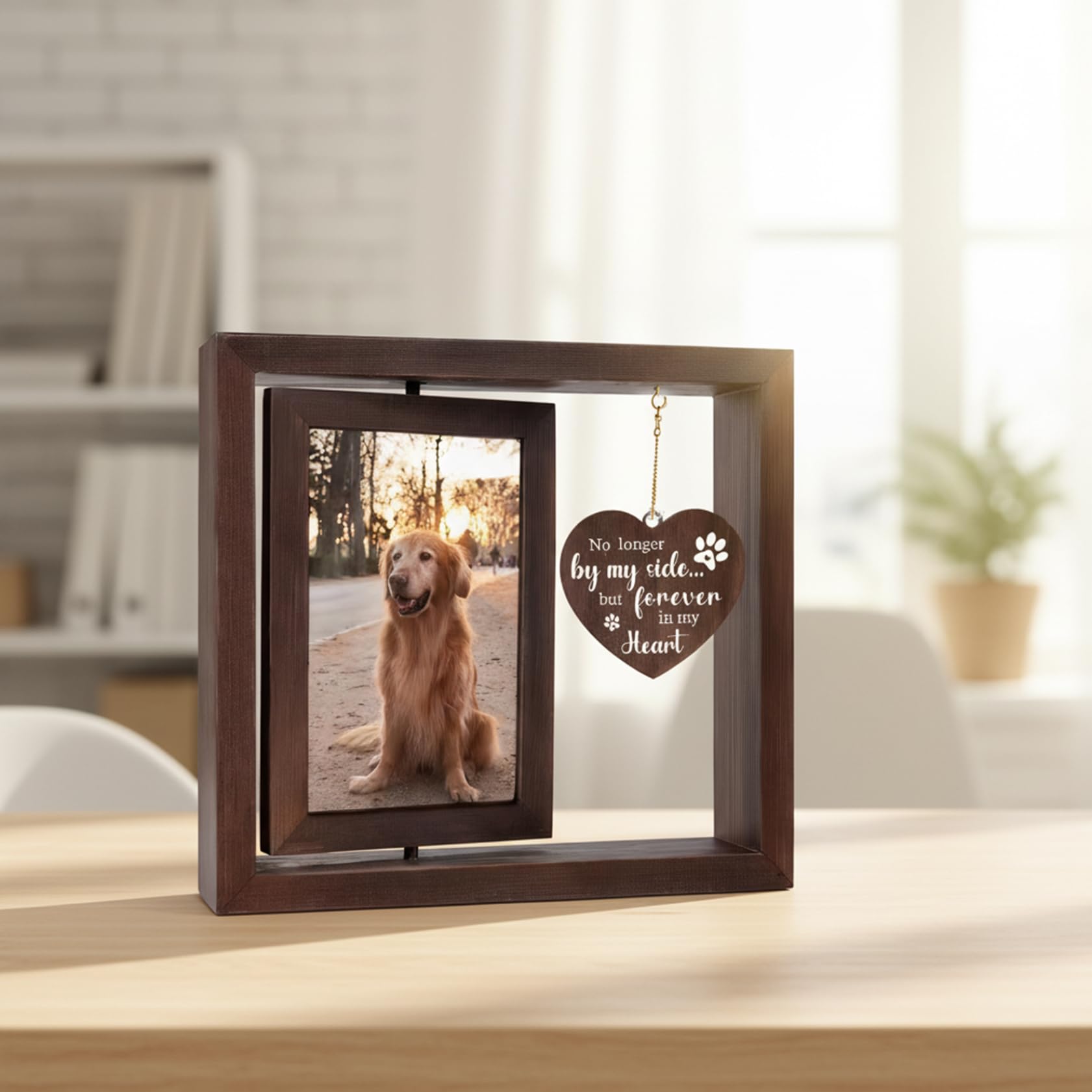 Cadre photo pour chien en bois 4x6 double face sur table de salon