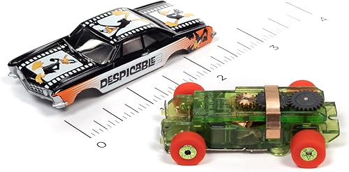 Miniatura 2 de Auto World Thunderjet R33 Looney Tunes Daffy Duck - 1963 Buick Riviera HO Scale Slot Car