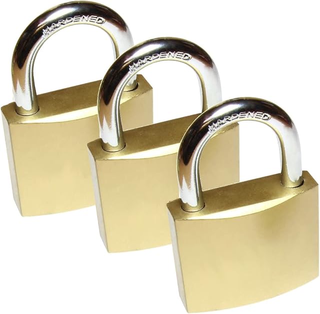 legunto® 3 x Padlock keyed Alike. Very Stable Padlocks with 18 Keys That fit Every Lock in The Set.