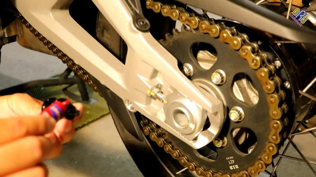 Amazon.com: FENRIR Motorcycle Swing Arm Spools Paddock Stand