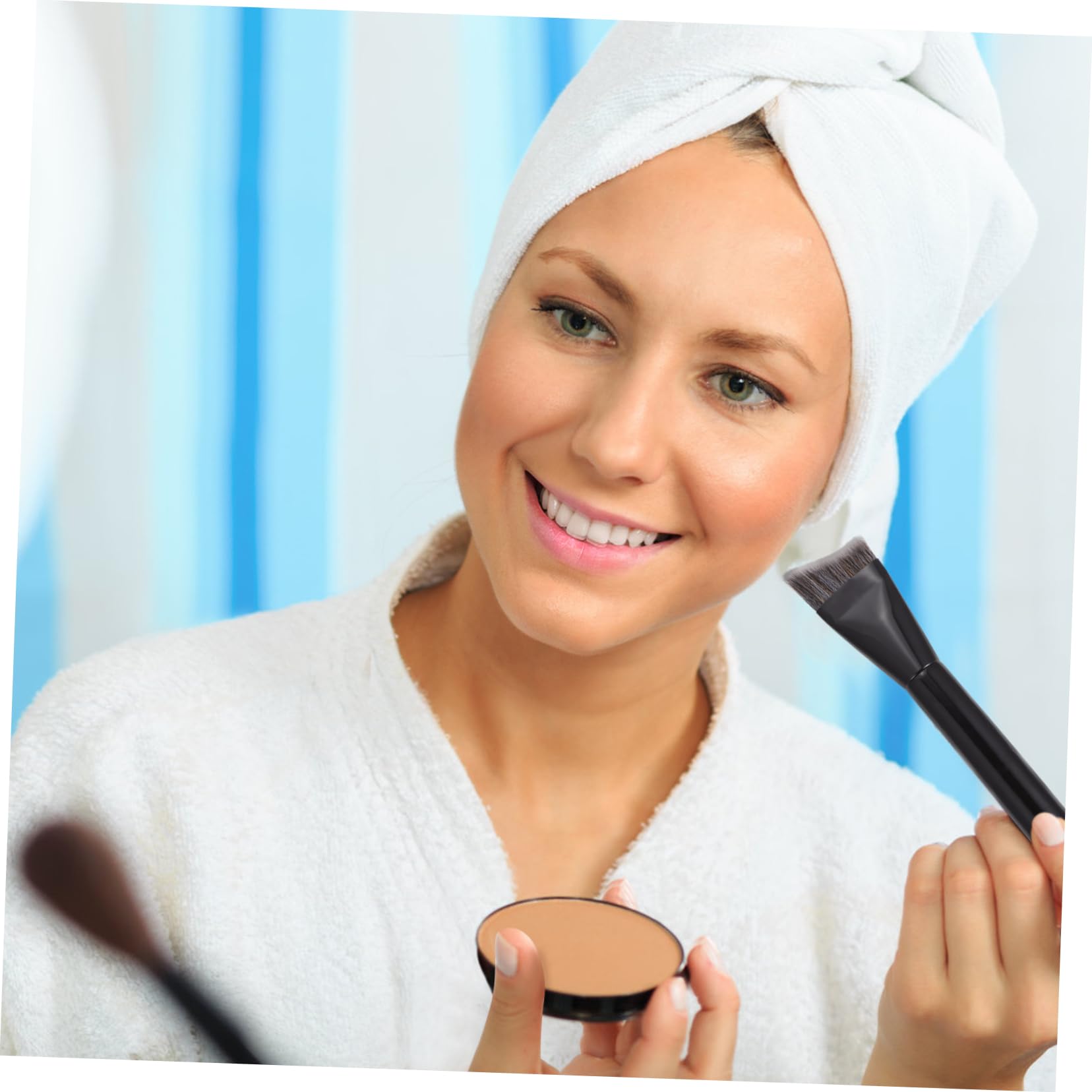 LIFKOME Foundation Brush Black Makeup Brush Contouring Blush Professional Wooden Handle Easy Application