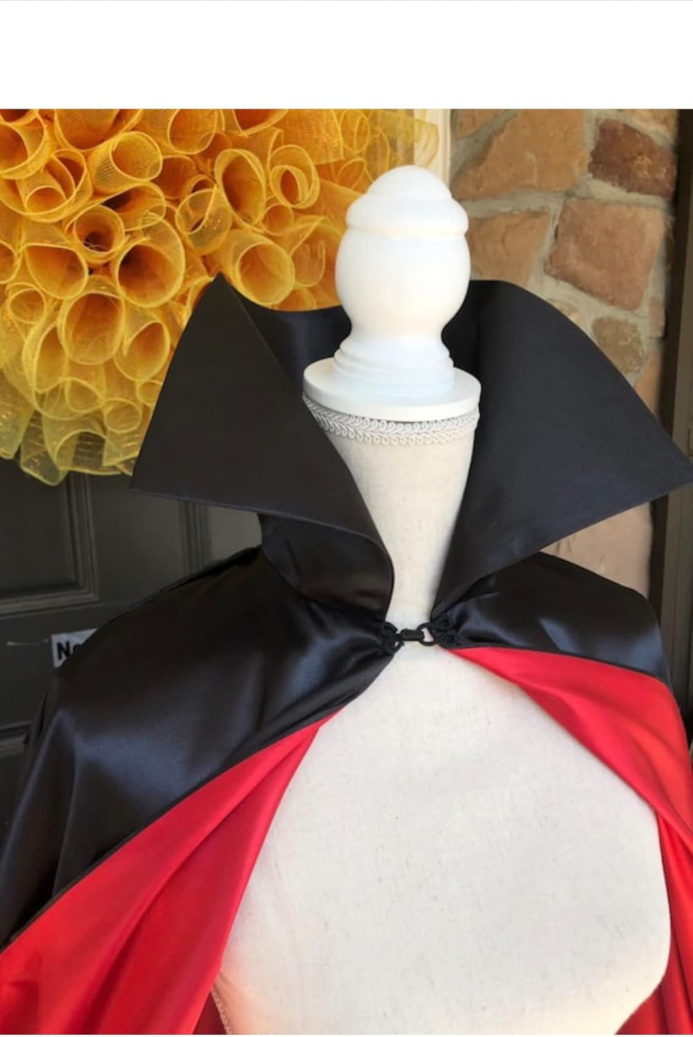 Miniatura 4 de Disfraz de Drácula de vampiro de Halloween Capa roja y negra Capa de satén para adultos Talla única 100 hecho a mano en Estados Unidos