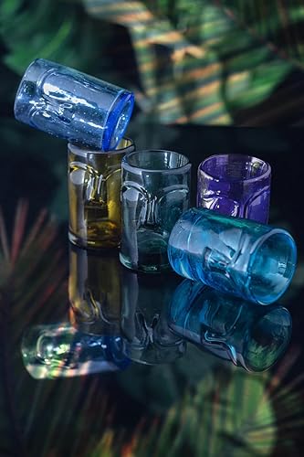 Mezcal For Life Vasos de chupito Moai Tiki soplados a mano juego de 4 vasos con forma de calavera en forma de cara de calavera para fiestas hogar