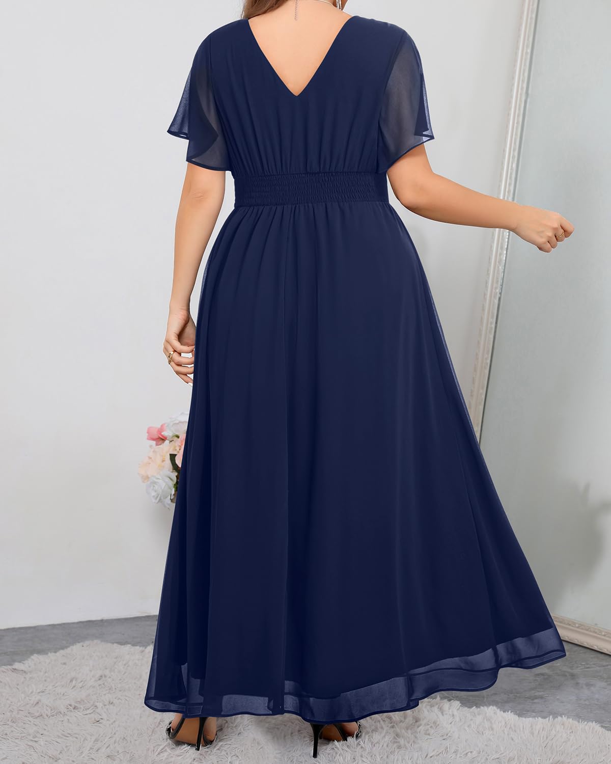 Talisea Geschäftskleidung in Übergröße – V-Ausschnitt, Flatterärmel, Glitzer, für Abschlussball, als Abendkleid oder für Hochzeit, Chiffon-Material, langes Maxikleid
