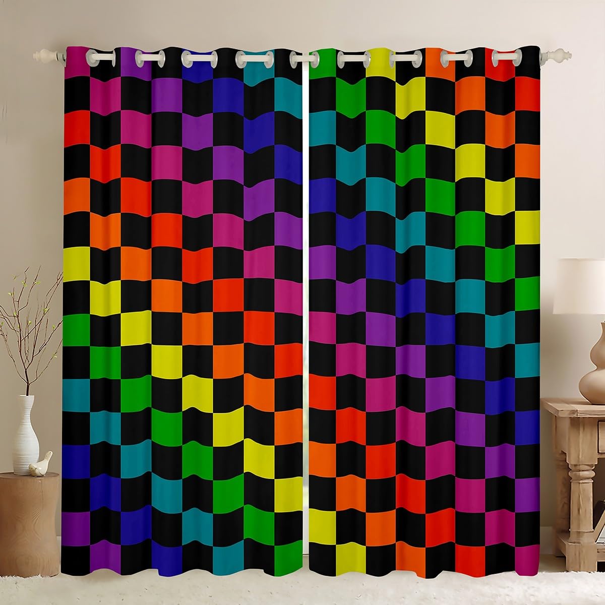 Rideaux de salon au design abstrait arc-en-ciel pour ambiance cosy