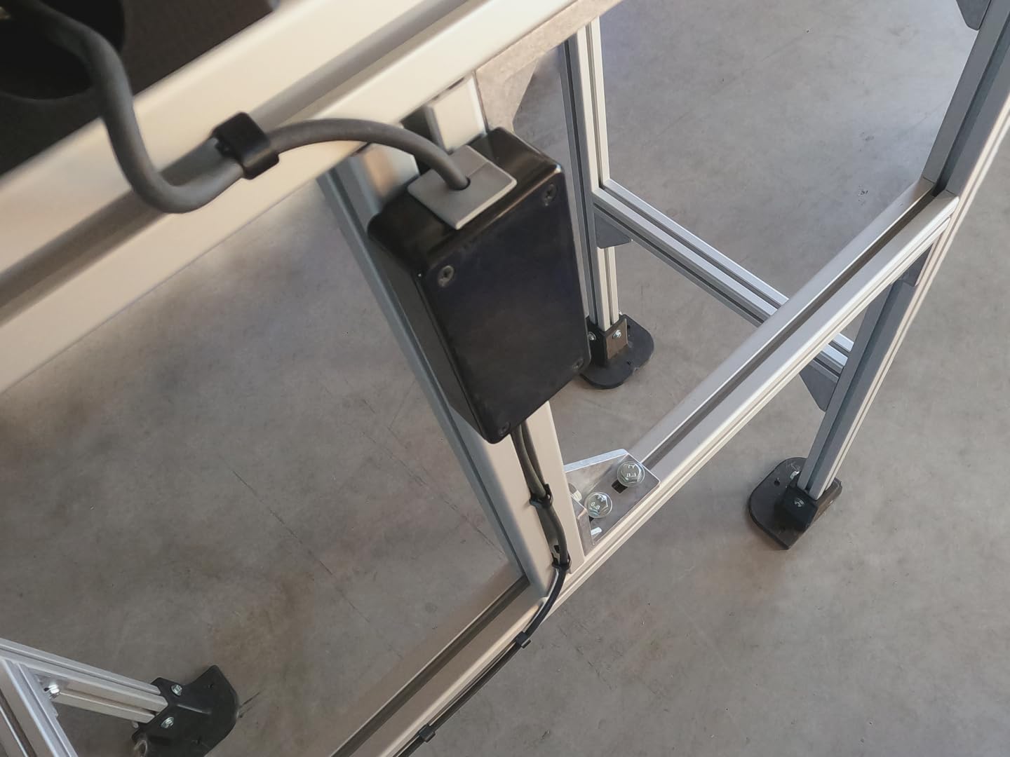 Clip Per Cavi Su Profili Alluminio - Fissaggio Rapido A Scatto, Tipo B Scanalatura 8mm - Foto 9