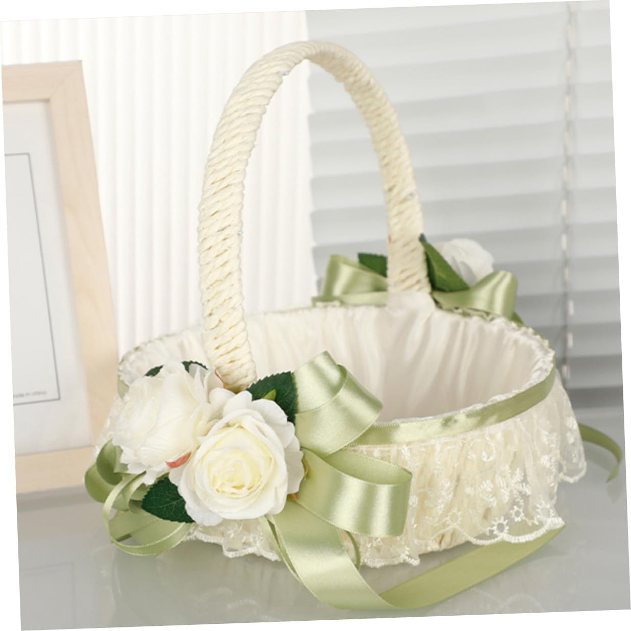 Wedding Flower Girl Basket Handheld Elegant Bowknot Flower Basket for Wedding Ceremony