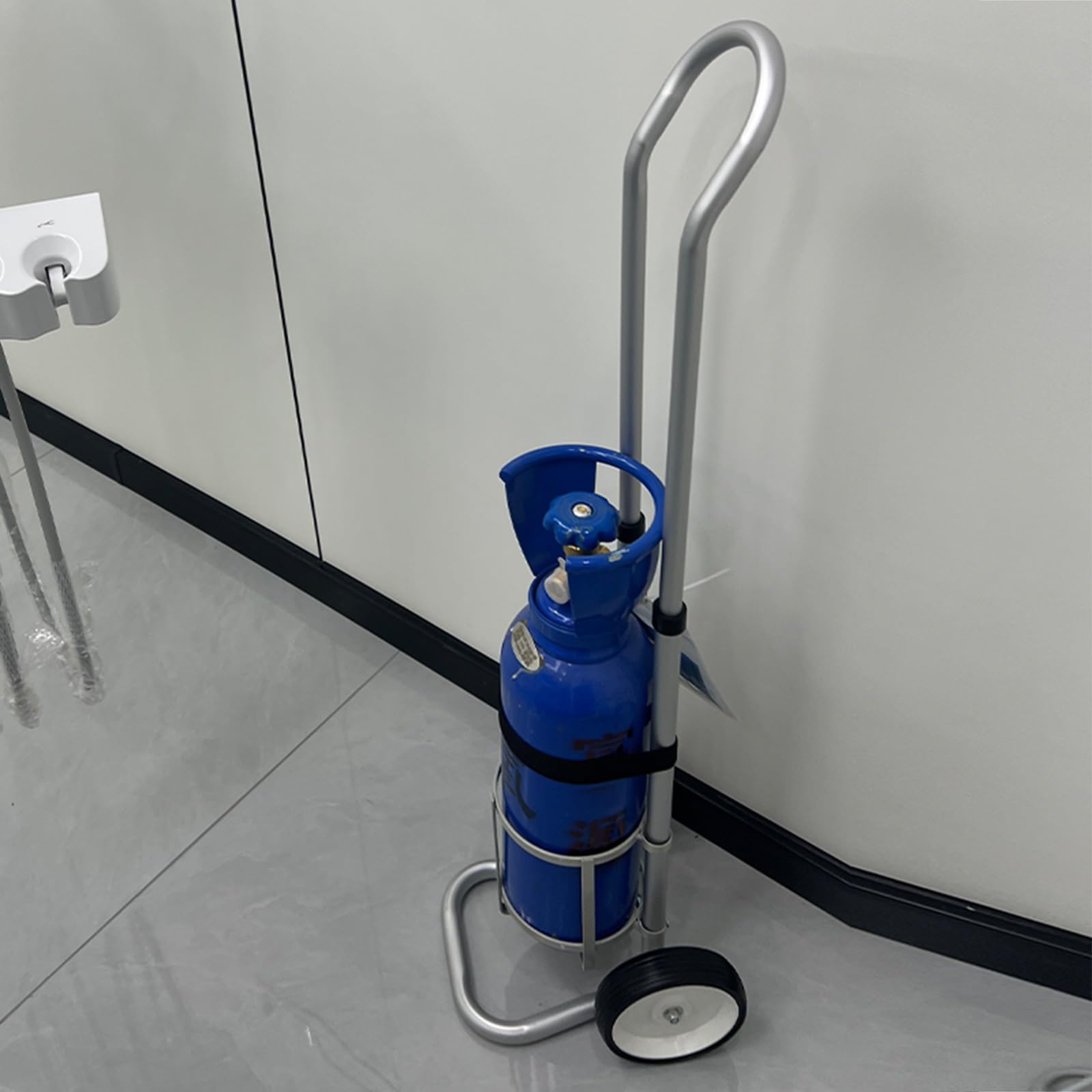 Carrello Portatile Regolabile per bombole di Gas con Ruote per Un deposito Sicuro e Un Facile Trasporto.